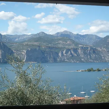 Michela Διαμέρισμα Brenzone sul Garda
