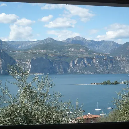 Michela Apartment Brenzone sul Garda